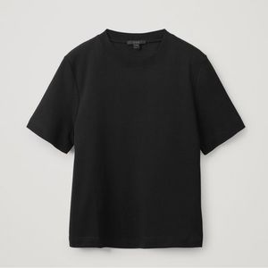 COS Women’s Boxy Fit Heavyweight T-Shirt in Black Size Medium